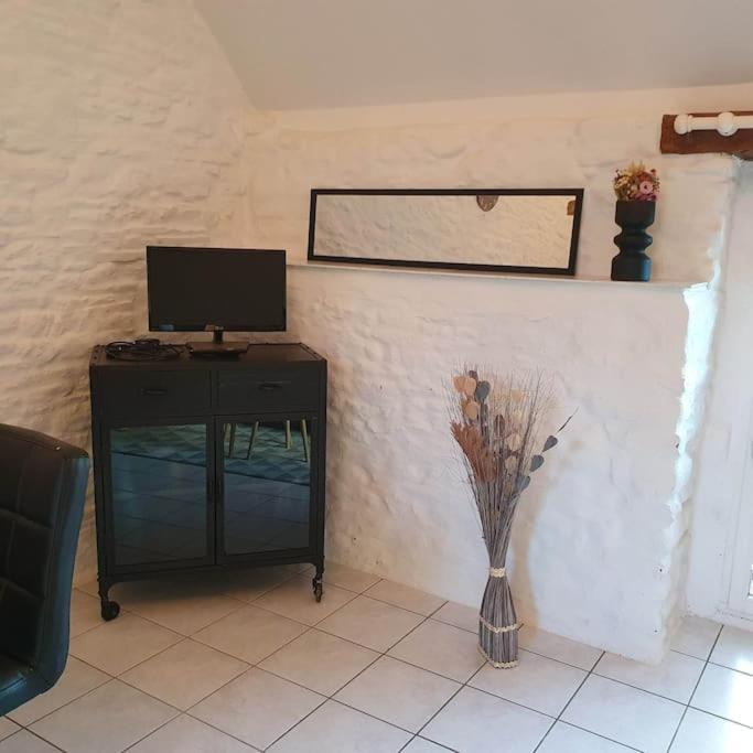 Studio Nid Cosy Avec Piscine Bonnemain Экстерьер фото